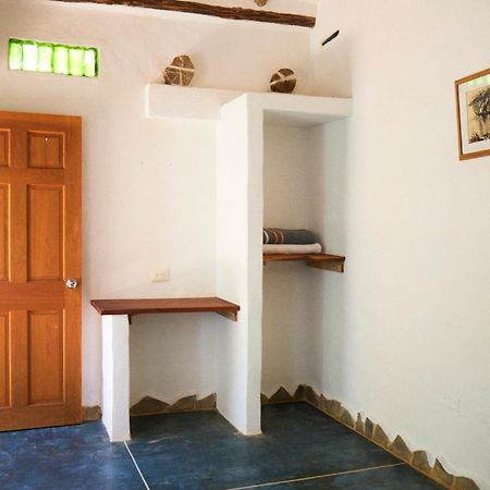 לוס סאנטוס Hostal Juan Palitos מראה חיצוני תמונה