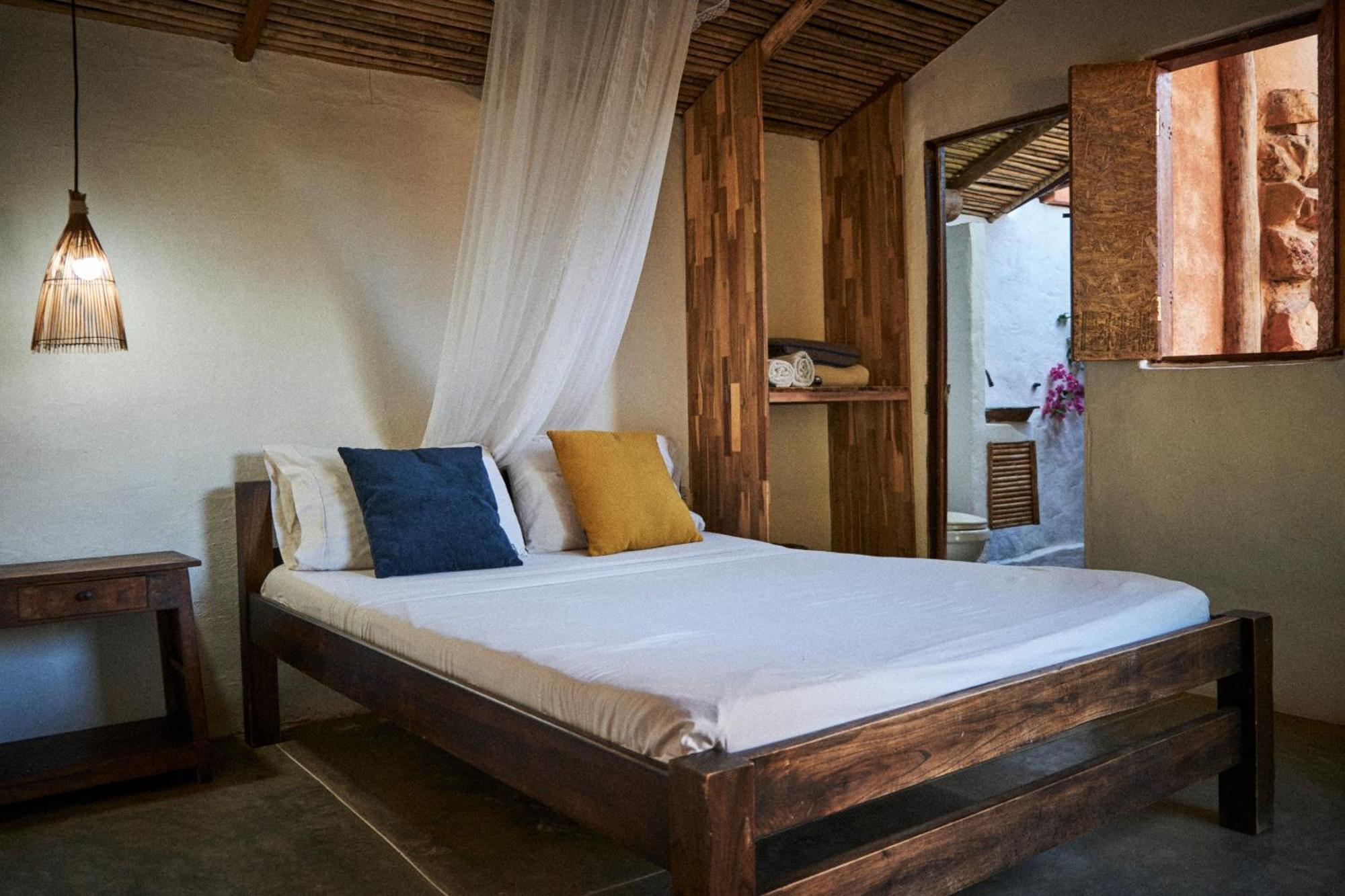 לוס סאנטוס Hostal Juan Palitos מראה חיצוני תמונה